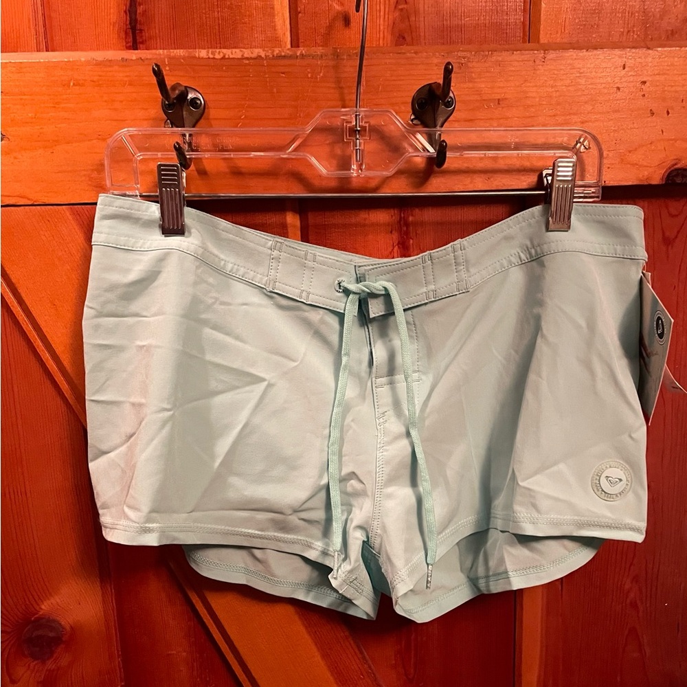 Roxy board shorts juniors size large. New with tags
